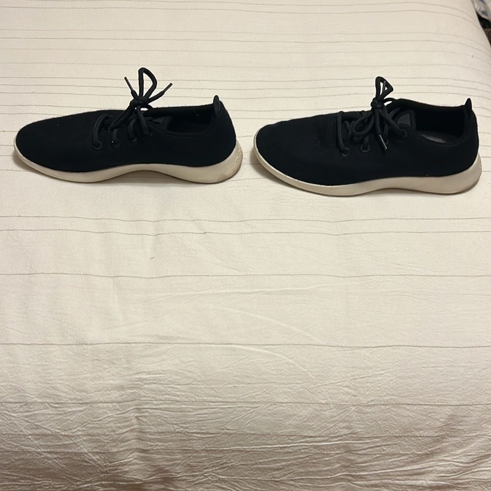 Allbirds Men Wool Runner size 10 - Picture 2 of 6